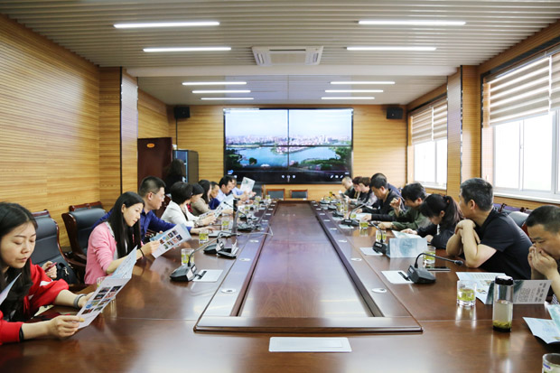 石泉教育代表团到金坛区开展教育协作交流活动